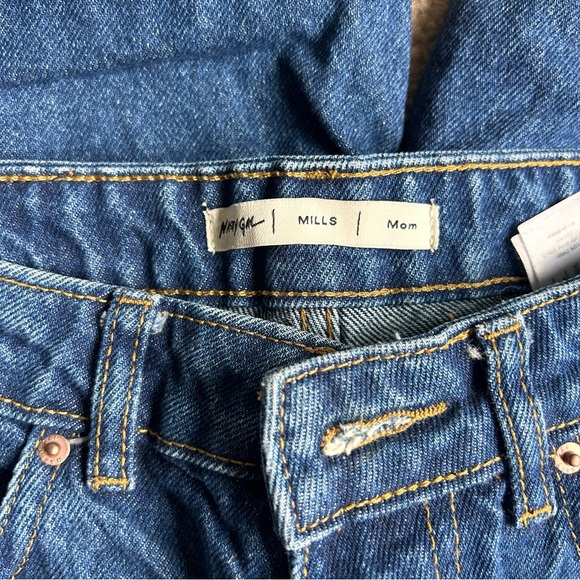 NASTY GAL MOM JEANS- 4 - Picture 4 of 5